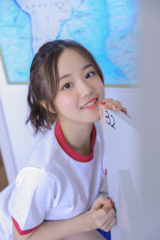 《室友的妻子》免费观看